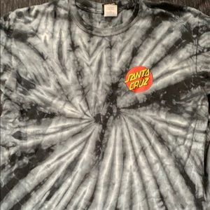 Santa Cruz tee